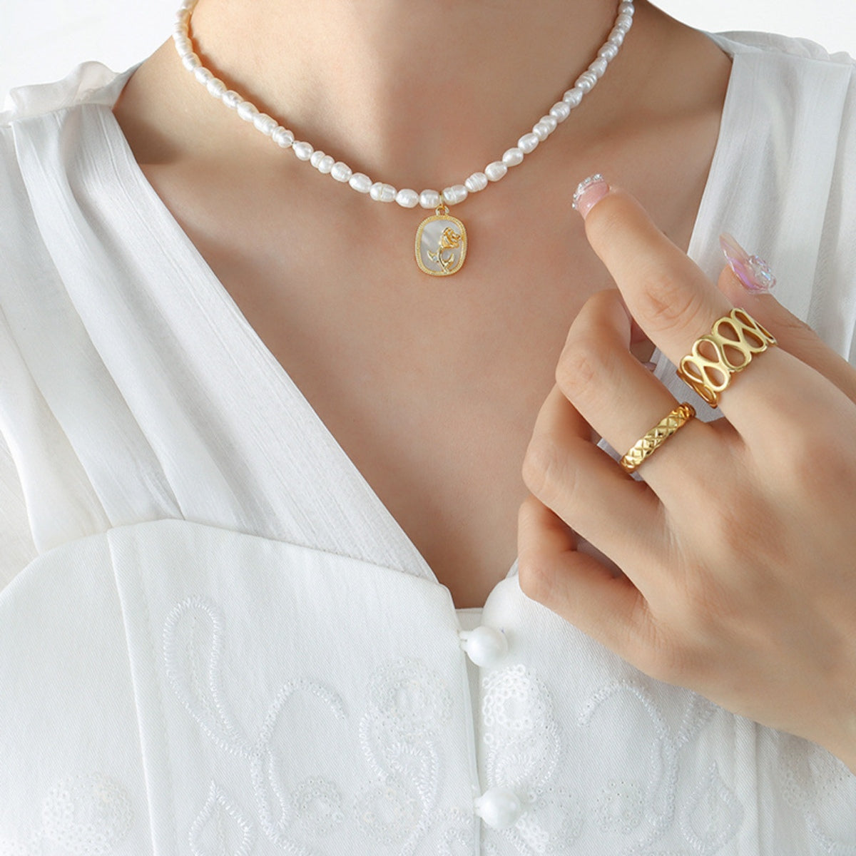 18K Gold-Plated Freshwater Pearl Necklace - The Daily Makeover