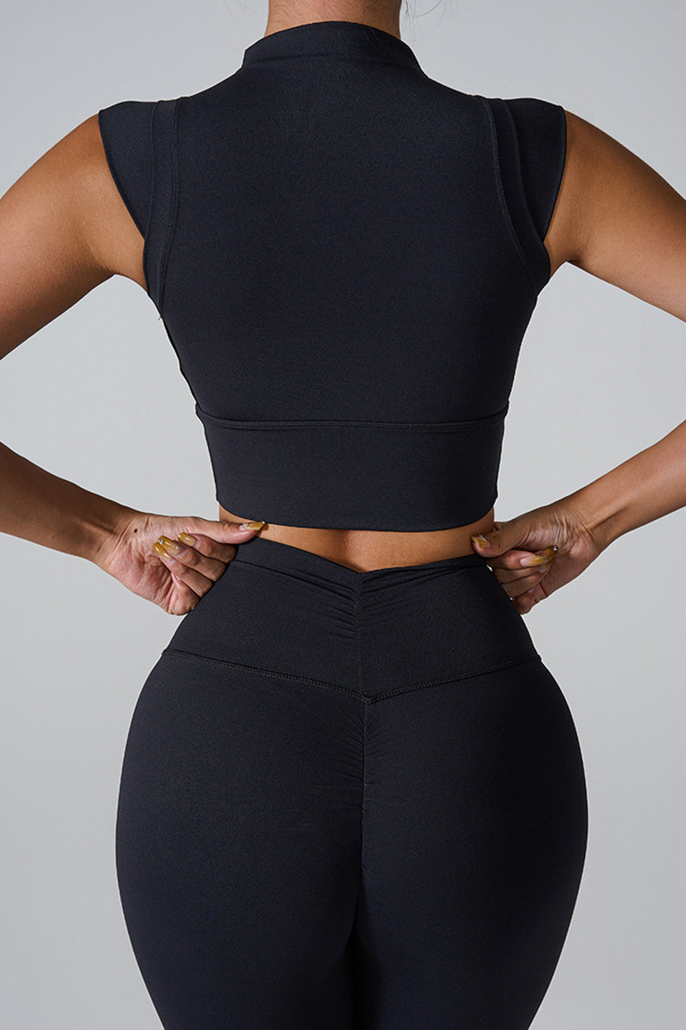 Mock Neck Active Tank - The Daily Makeover