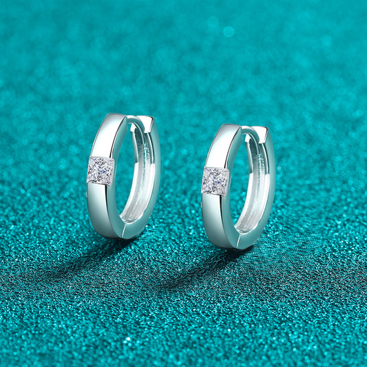 925 Sterling Silver Moissanite Huggie Earrings - The Daily Makeover