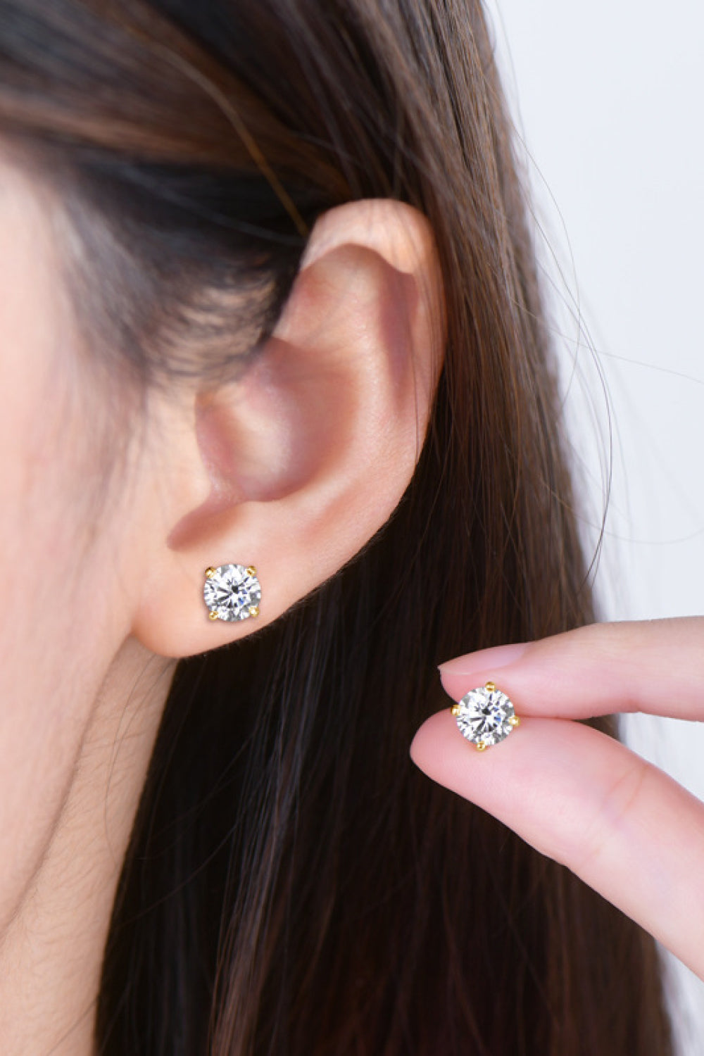 2 Carat Moissanite 925 Sterling Silver Stud Earrings - The Daily Makeover