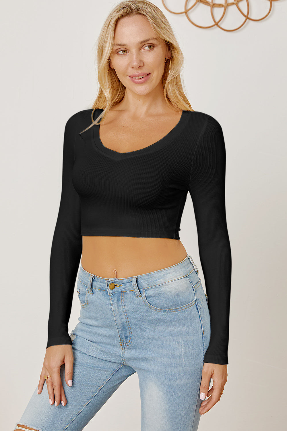 Round Neck Long Sleeve Cropped T-Shirt - The Daily Makeover