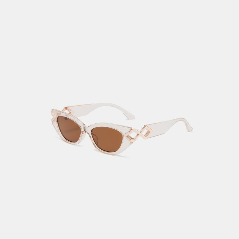 Polycarbonate Frame Cat-Eye Sunglasses - The Daily Makeover