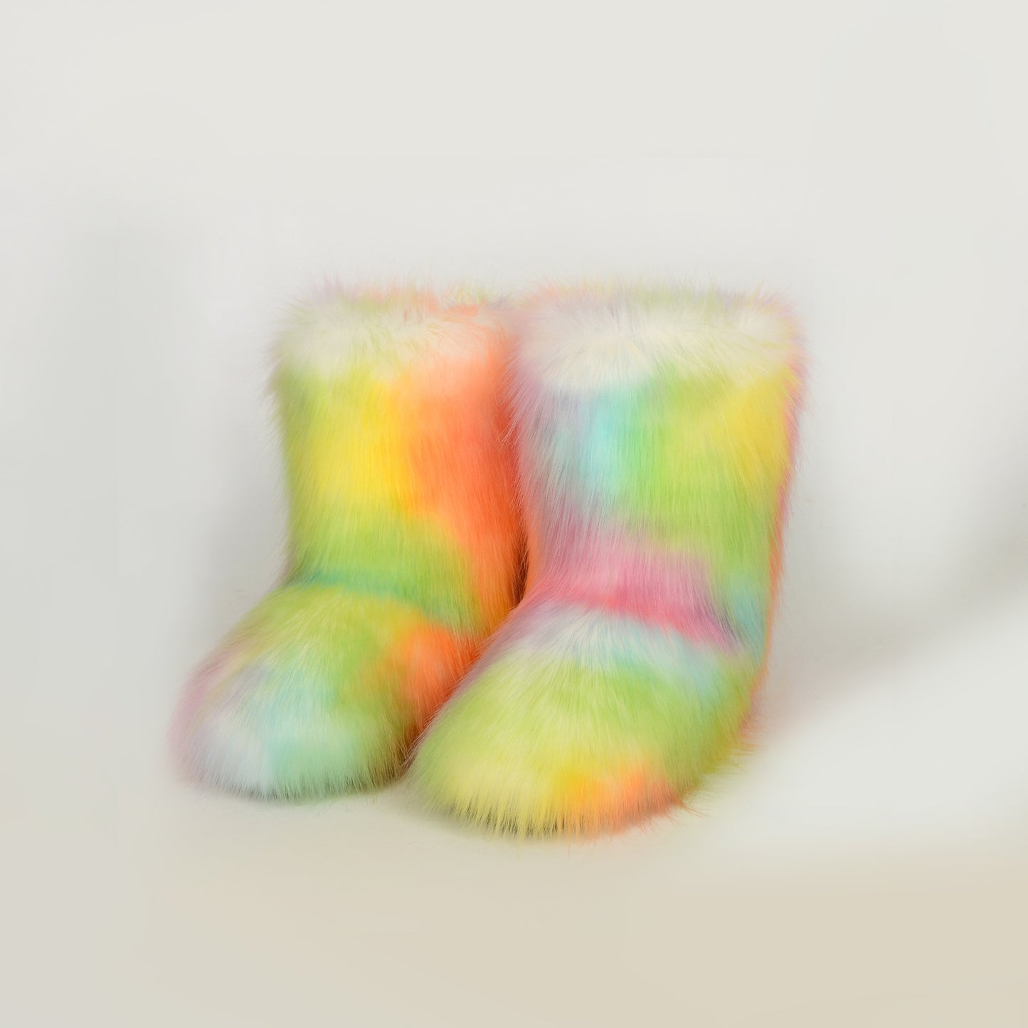 Thermal Fuzzy Platform Boots - The Daily Makeover