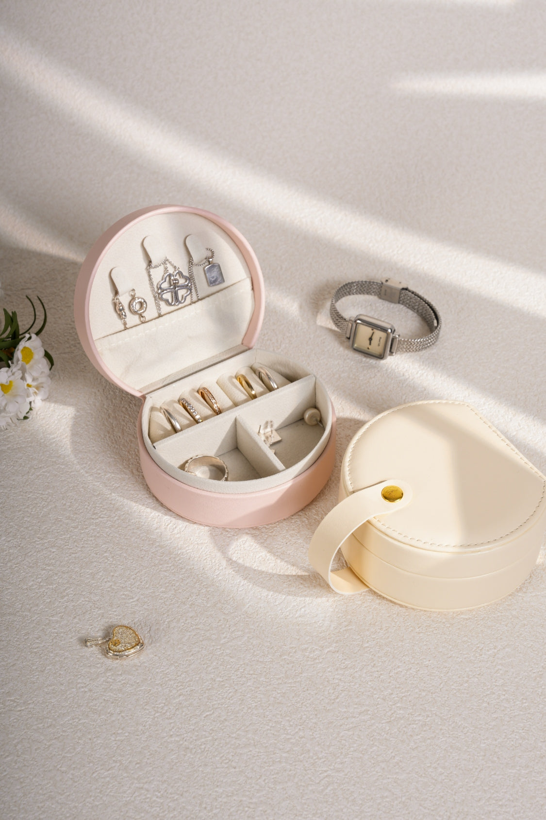 PU Leather Travel Jewelry Box - The Daily Makeover