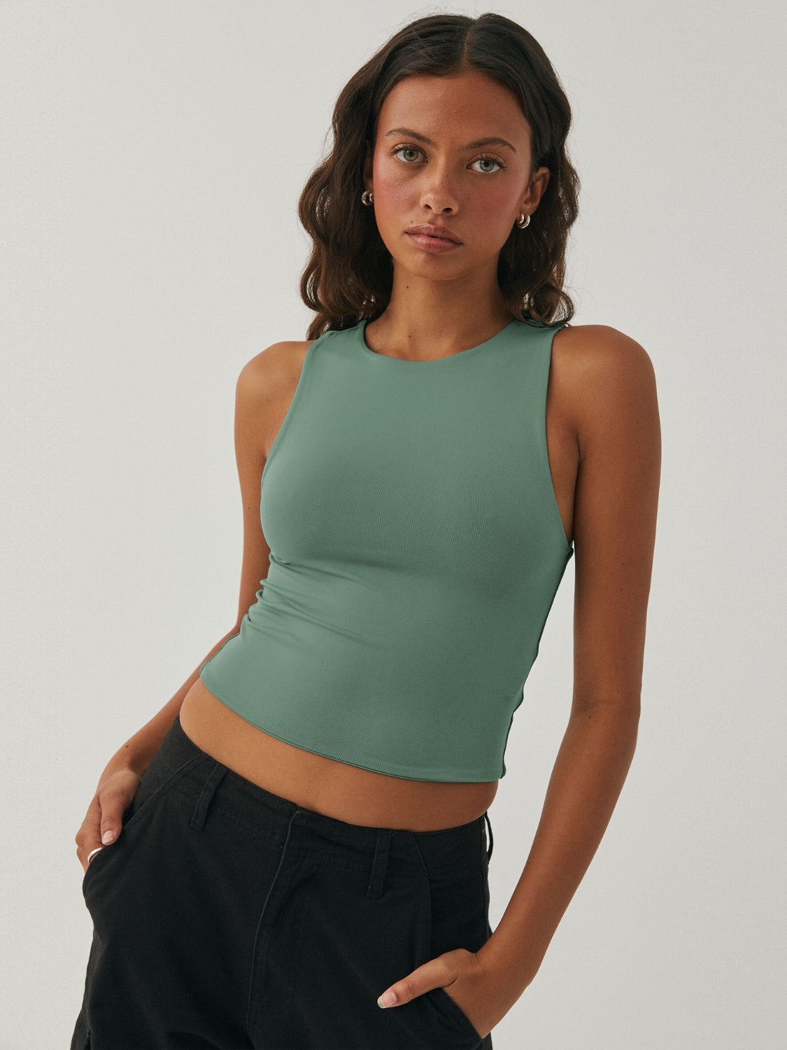 Round Neck Cropped Tank - The Daily Makeover