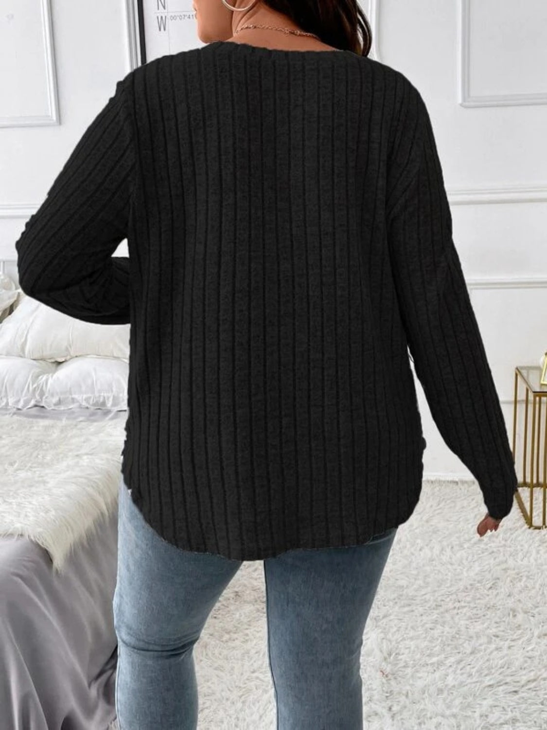 Plus Size V-Neck Long Sleeve T-Shirt - The Daily Makeover