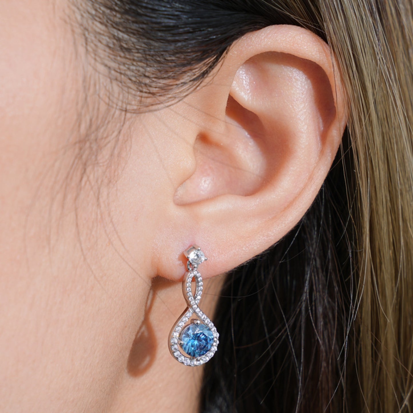 1 Carat Moissanite 925 Sterling Silver Earrings - The Daily Makeover
