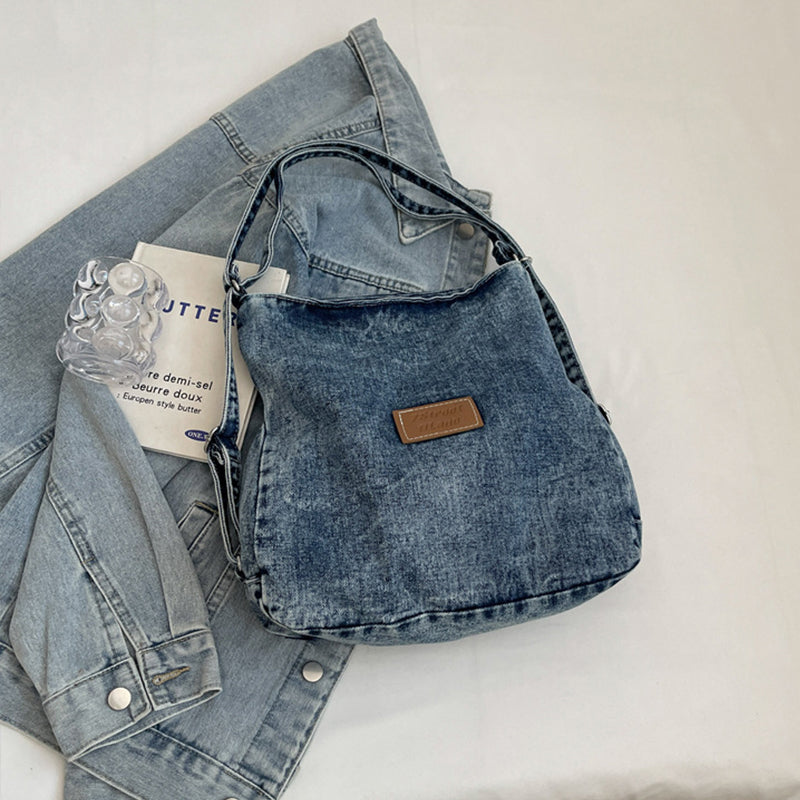 Denim Day Purse - The Daily Makeover