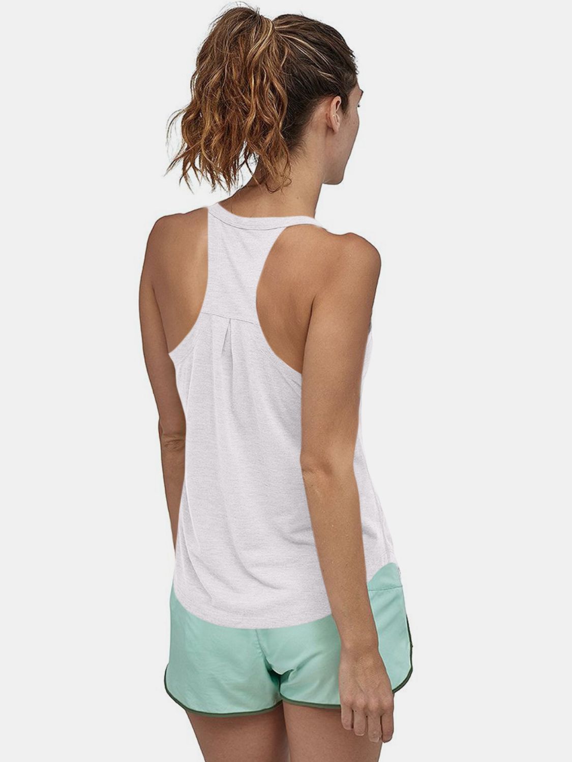 Scoop Neck Active Tank - The Daily Makeover