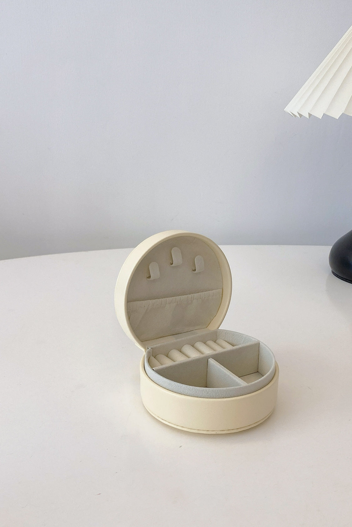 PU Leather Travel Jewelry Box - The Daily Makeover