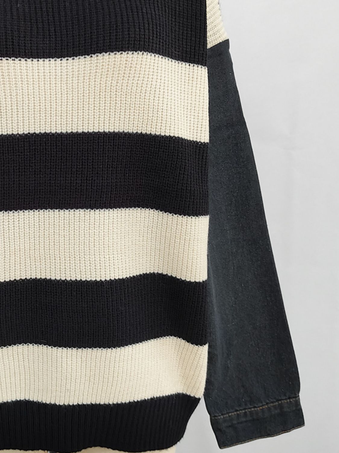 Contrast Round Neck Long Sleeve Sweater - The Daily Makeover