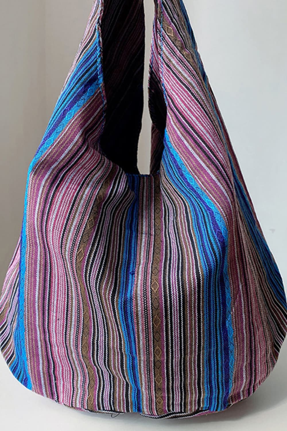 Large Canvas Crossbody Bag - The Daily Makeover