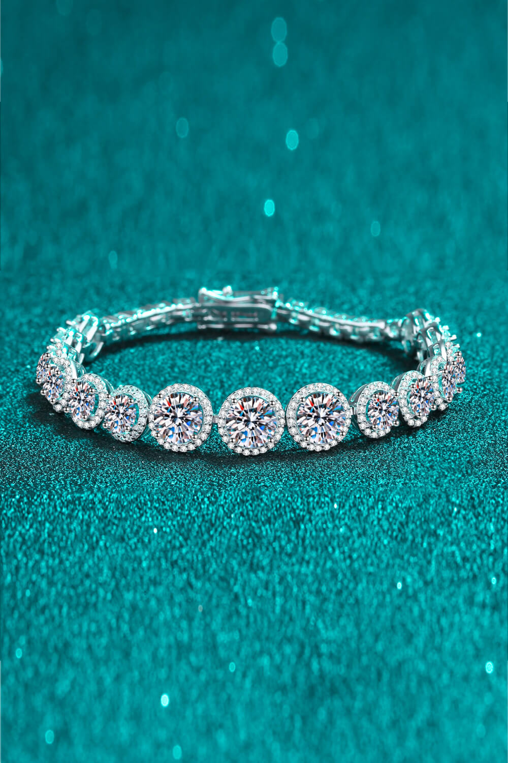 925 Sterling Silver 10.4 Carat Moissanite Bracelet - The Daily Makeover