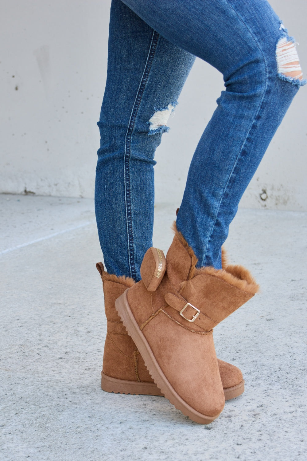 Forever Link Plush Thermal Flat Boots - The Daily Makeover