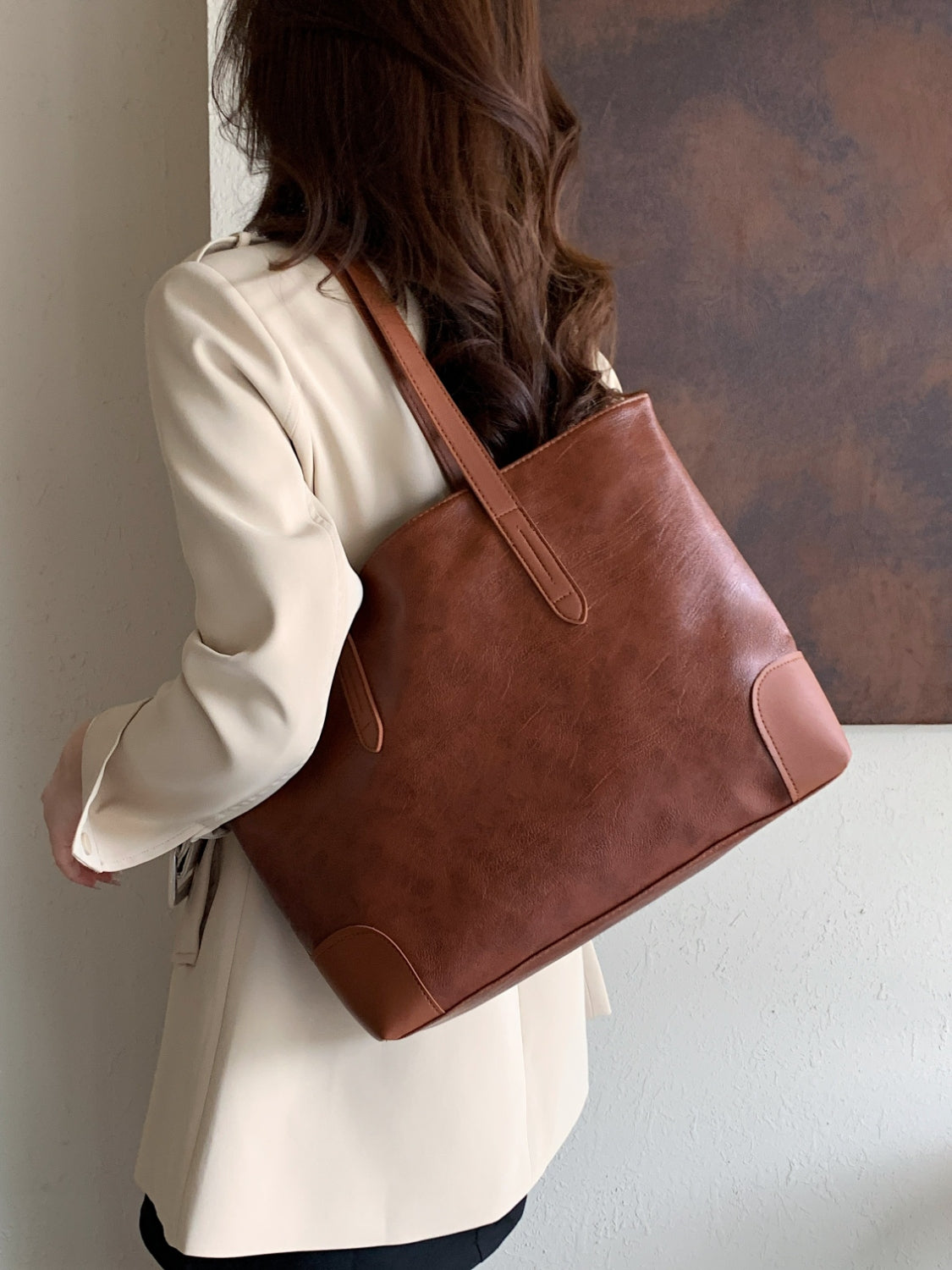 PU Leather Medium Tote Bag - The Daily Makeover
