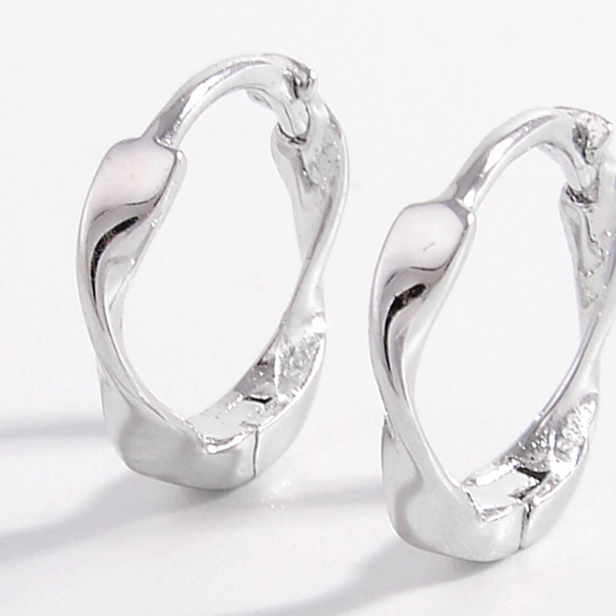925 Sterling Silver Hoop Earrings - The Daily Makeover