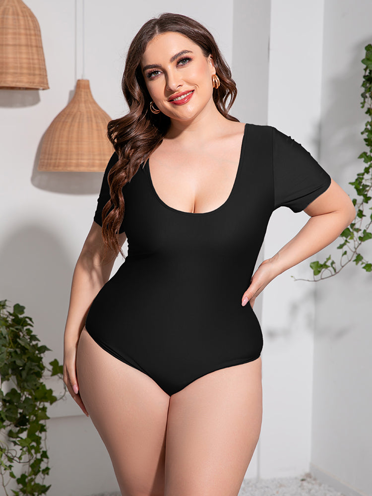 Plus Size Scoop Neck Short Sleeve One-Piece Swimsuit - The Daily Makeover