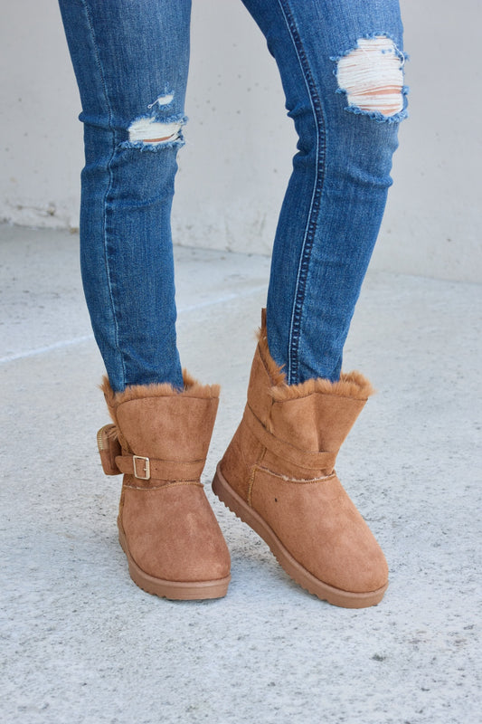 Forever Link Plush Thermal Flat Boots - The Daily Makeover