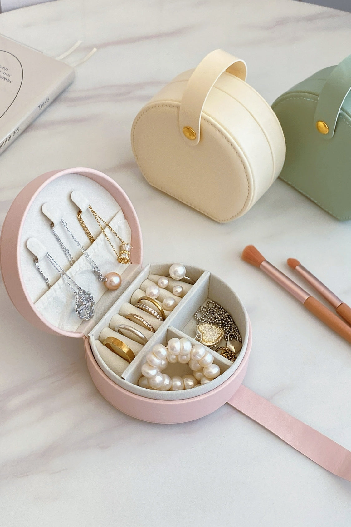 PU Leather Travel Jewelry Box - The Daily Makeover