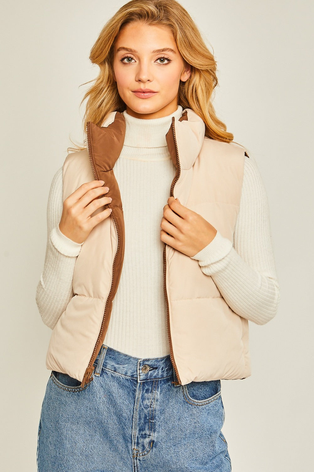 Love Tree Zip Up Cropped Contrast Reversible Vest - The Daily Makeover