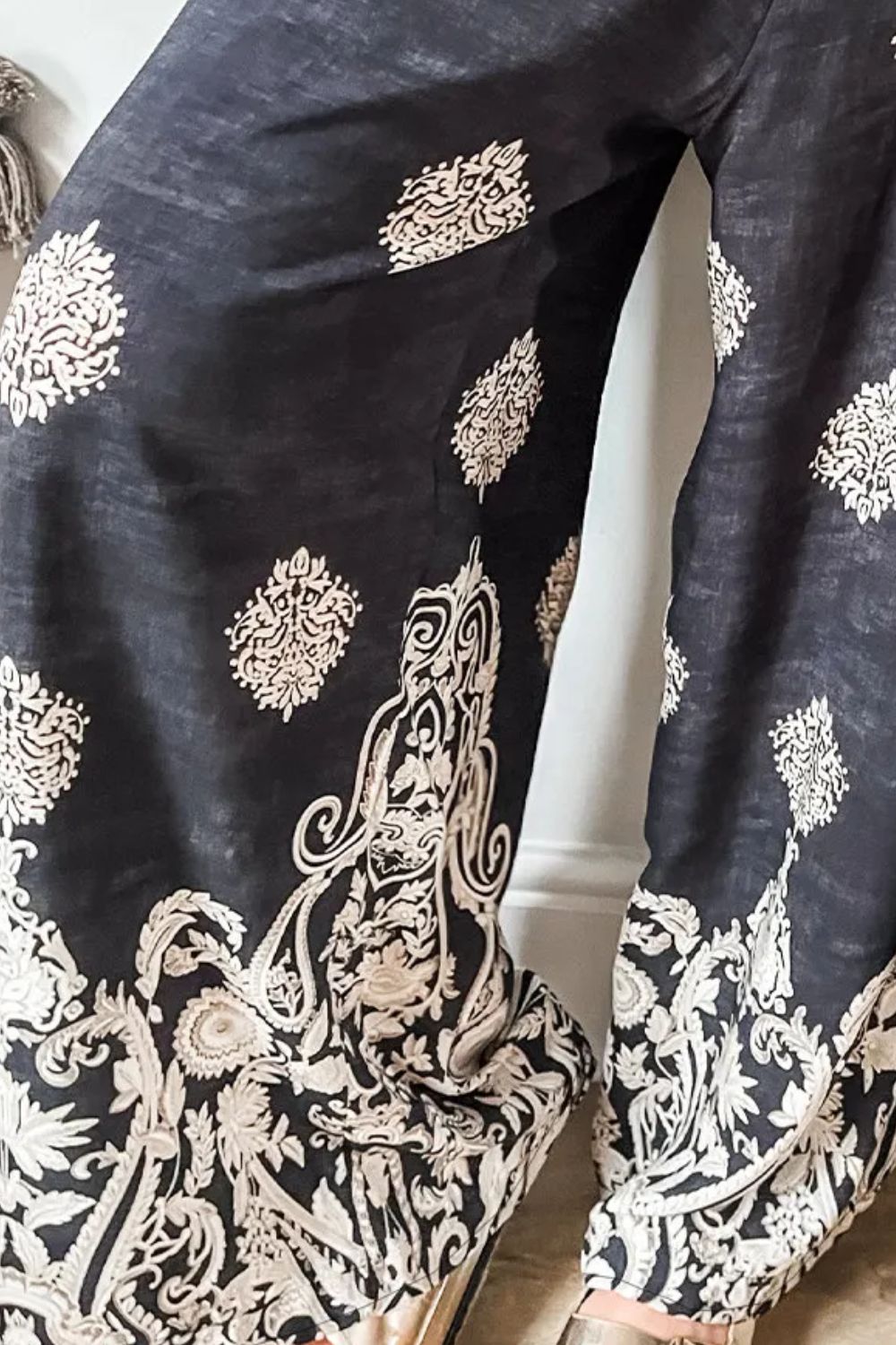 Printed Wide Leg Pants - The Daily Makeover
