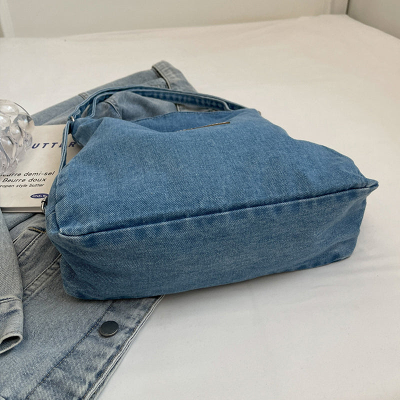 Denim Day Purse - The Daily Makeover