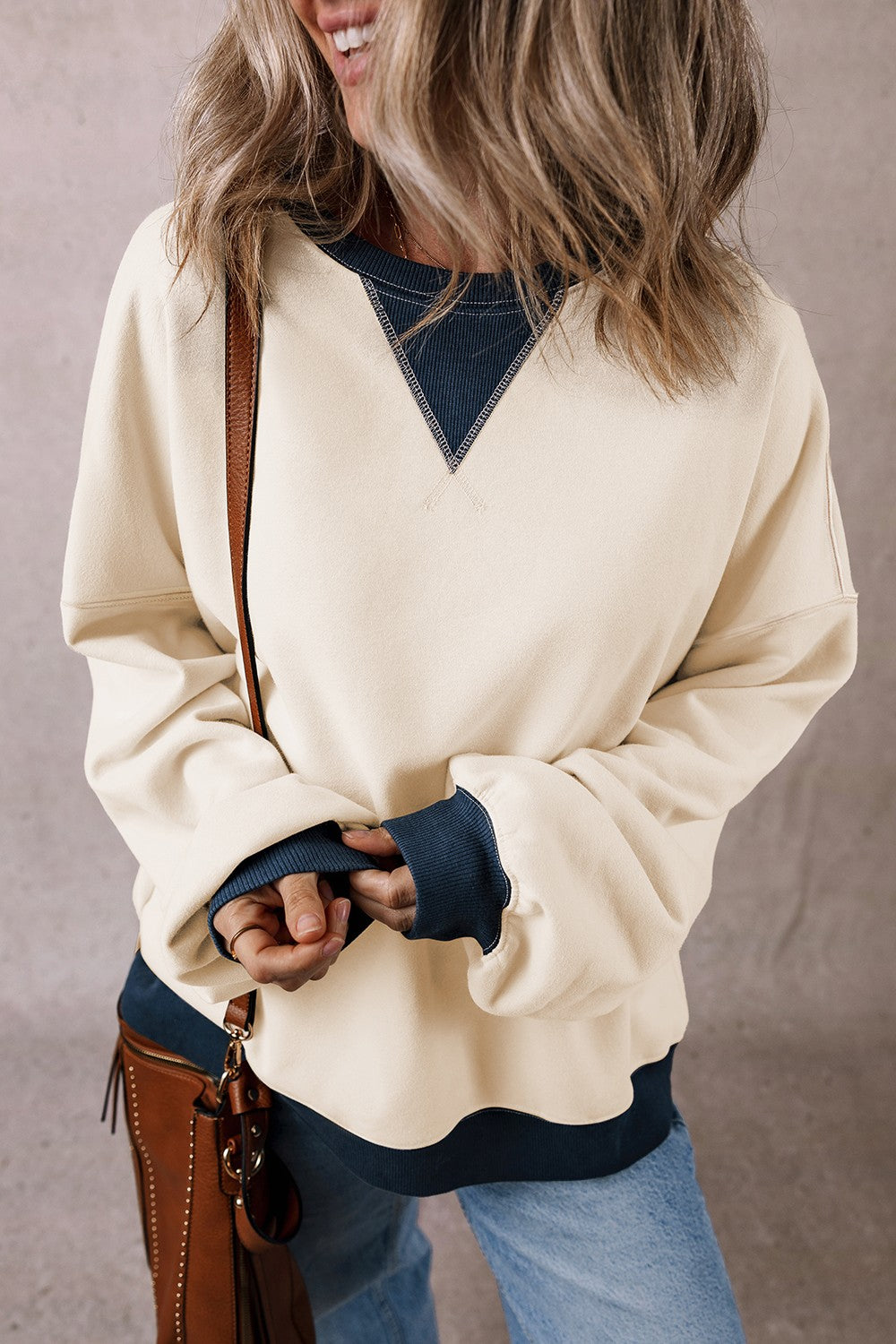 Contrast Round Neck Long Sleeve Sweatshirt - The Daily Makeover