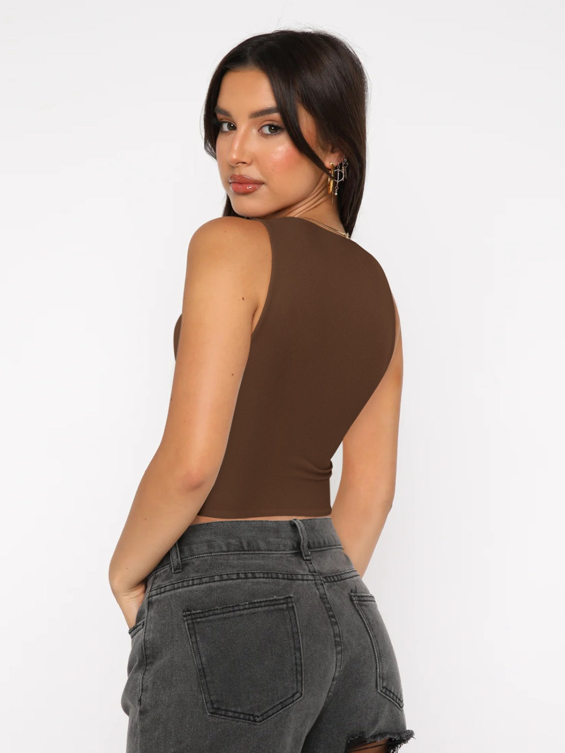 Round Neck Cropped Tank - The Daily Makeover