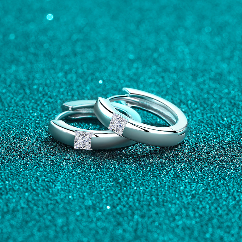 925 Sterling Silver Moissanite Huggie Earrings - The Daily Makeover