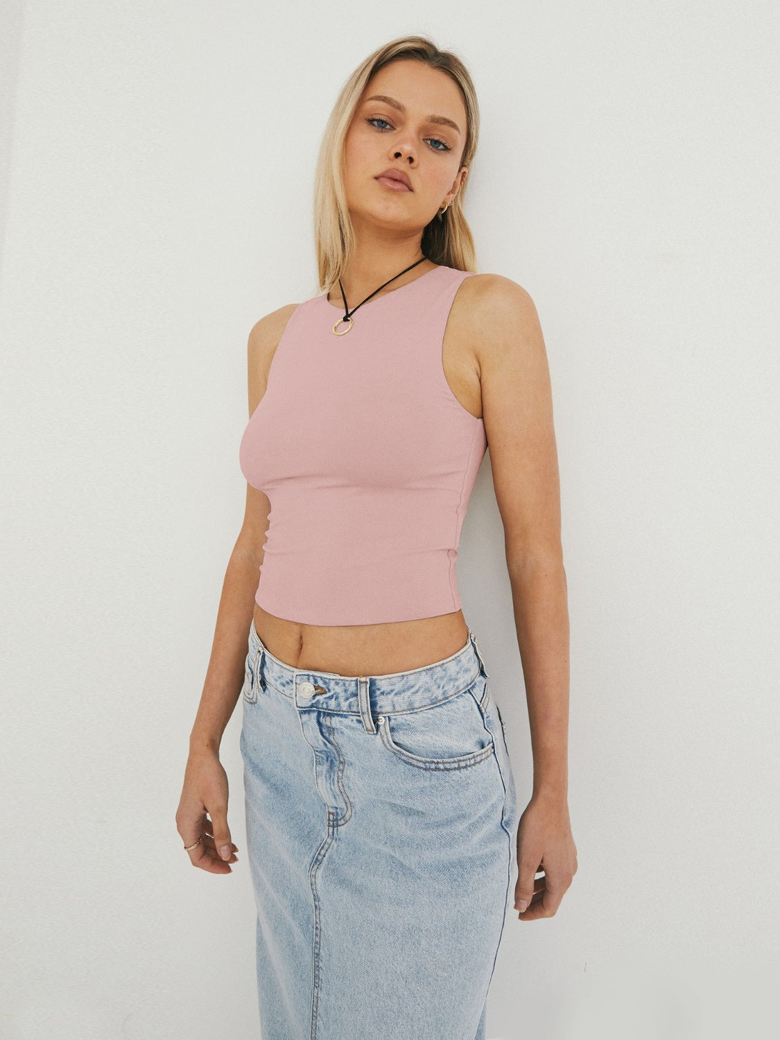 Round Neck Cropped Tank - The Daily Makeover