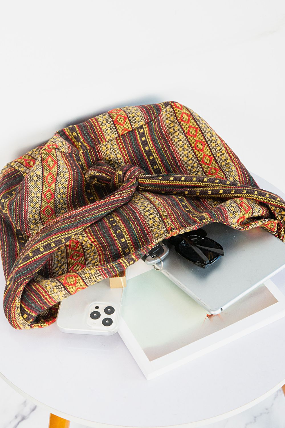 Large Canvas Crossbody Bag - The Daily Makeover