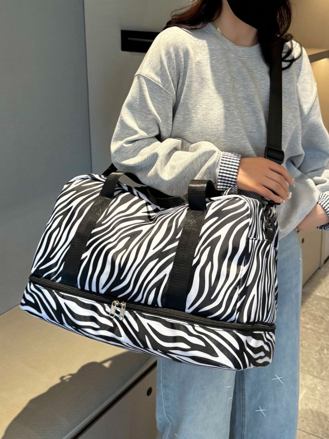 Oxford Cloth Leopard Travel Bag - The Daily Makeover