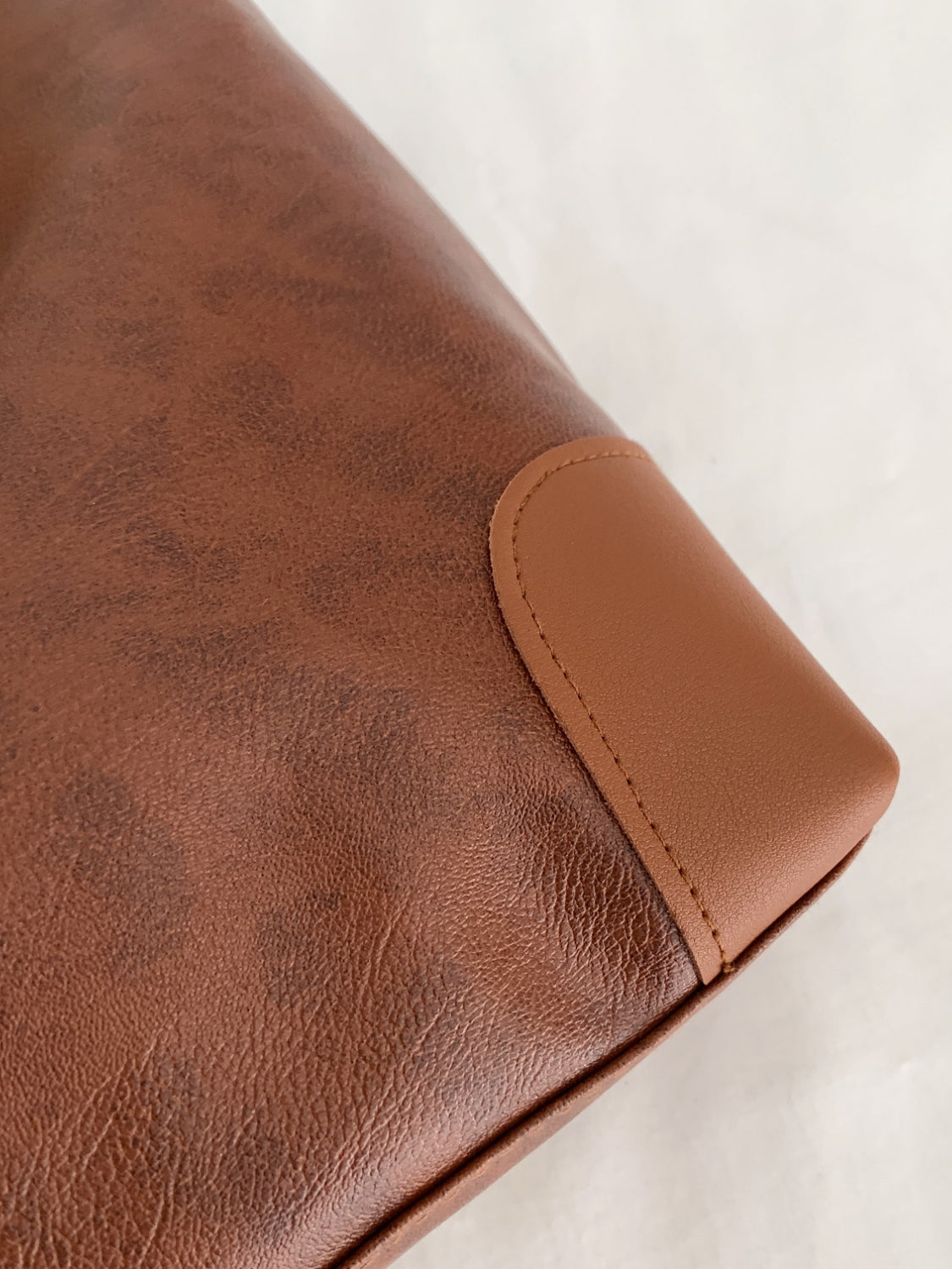 PU Leather Medium Tote Bag - The Daily Makeover