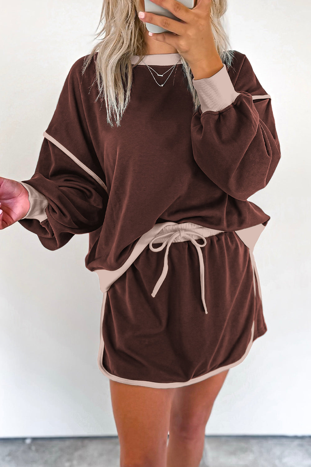 Evergreen Contrast Trim Loose Pullover and Lace-up Waist Skort Set - The Daily Makeover