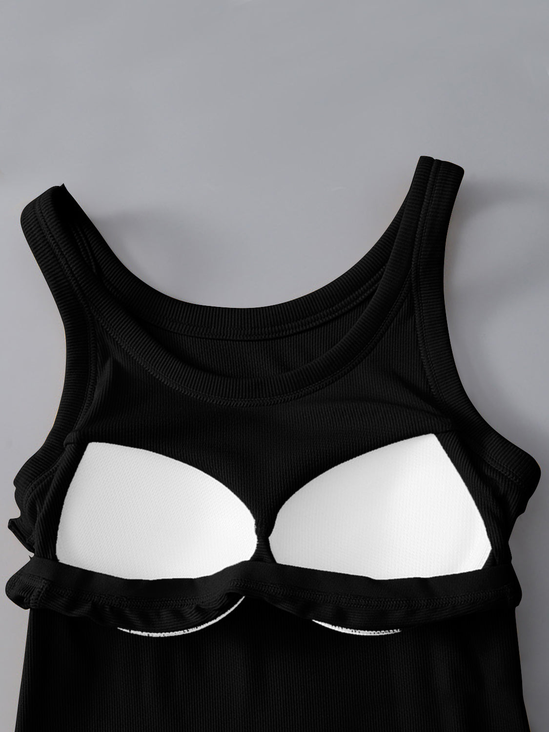Round Neck Tank with Bra - The Daily Makeover