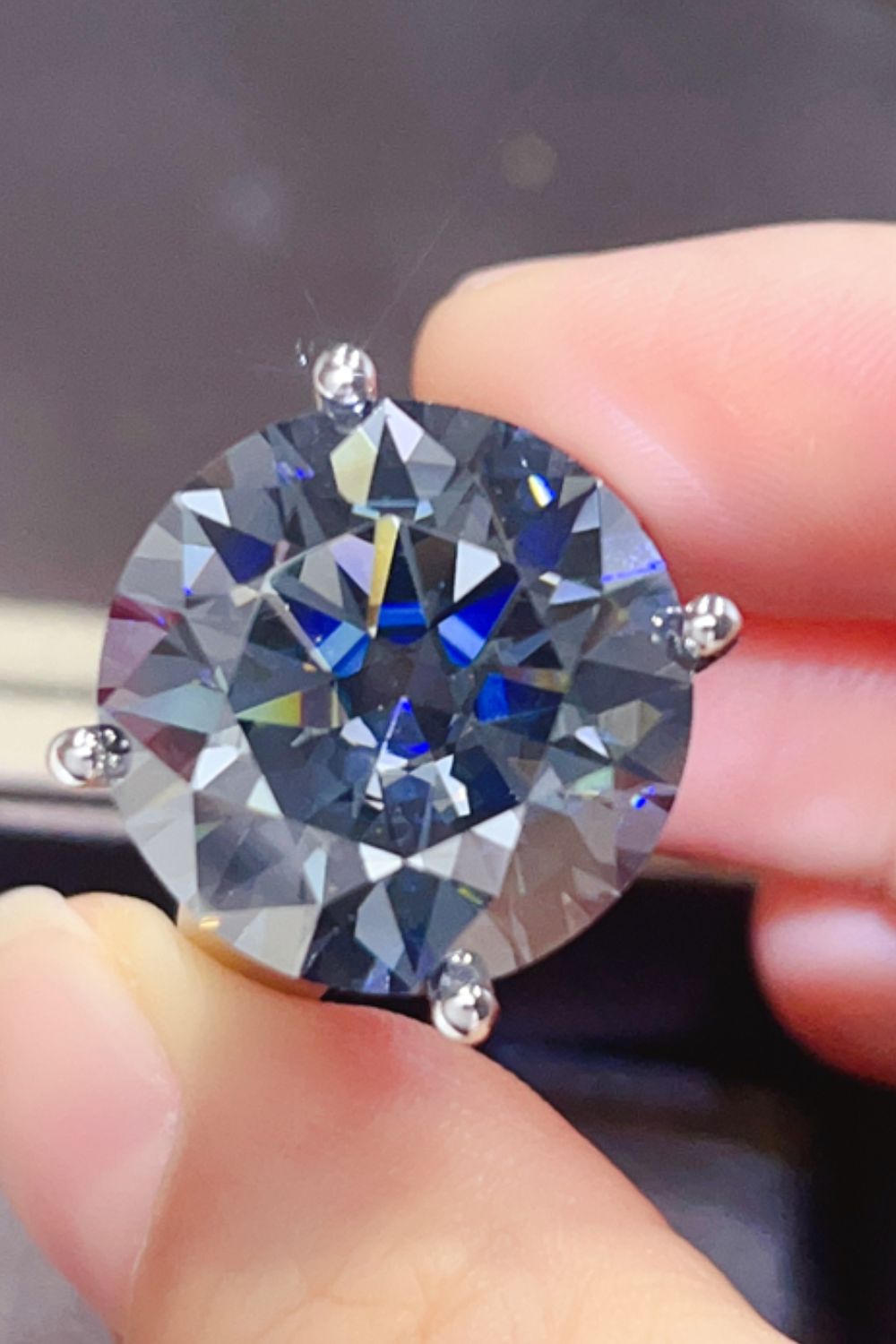 20 Carat Moissanite 925 Sterling Silver Ring - The Daily Makeover