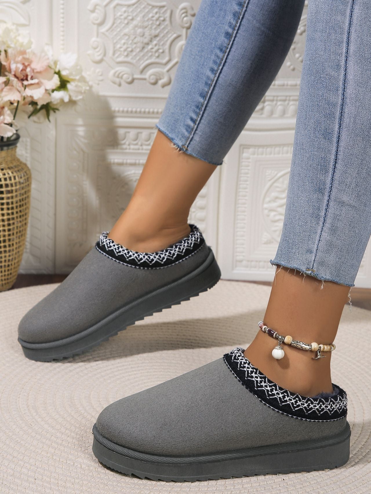 Round Toe Platform Slippers - The Daily Makeover