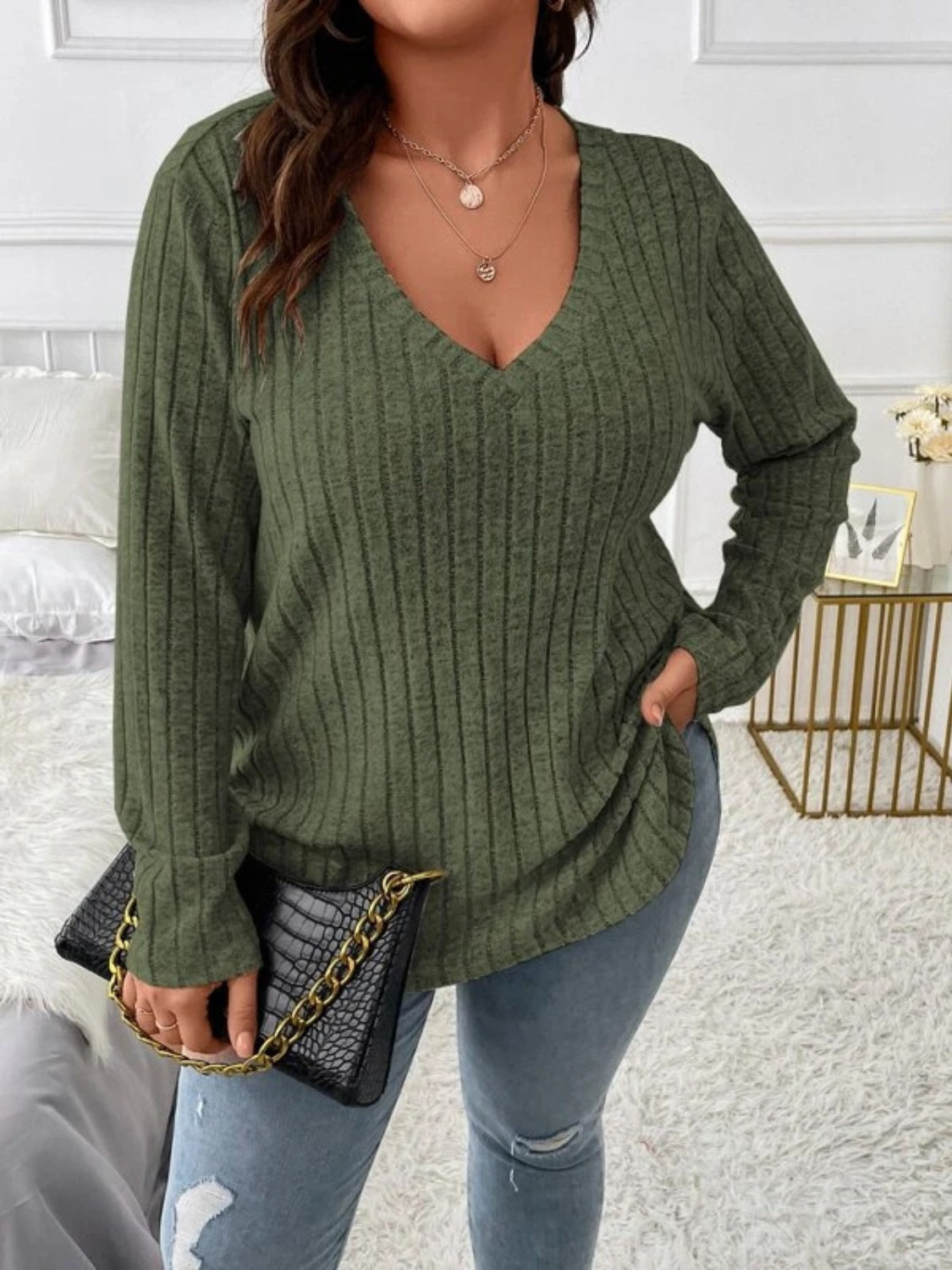 Plus Size V-Neck Long Sleeve T-Shirt - The Daily Makeover