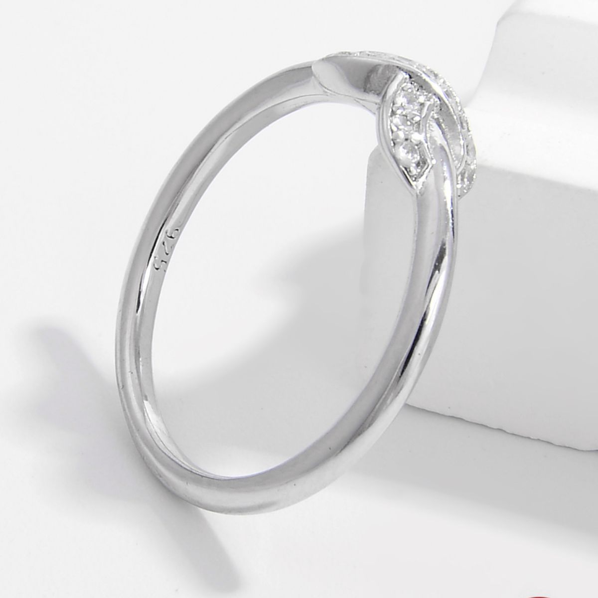 925 Sterling Silver Zircon Geometric Ring - The Daily Makeover