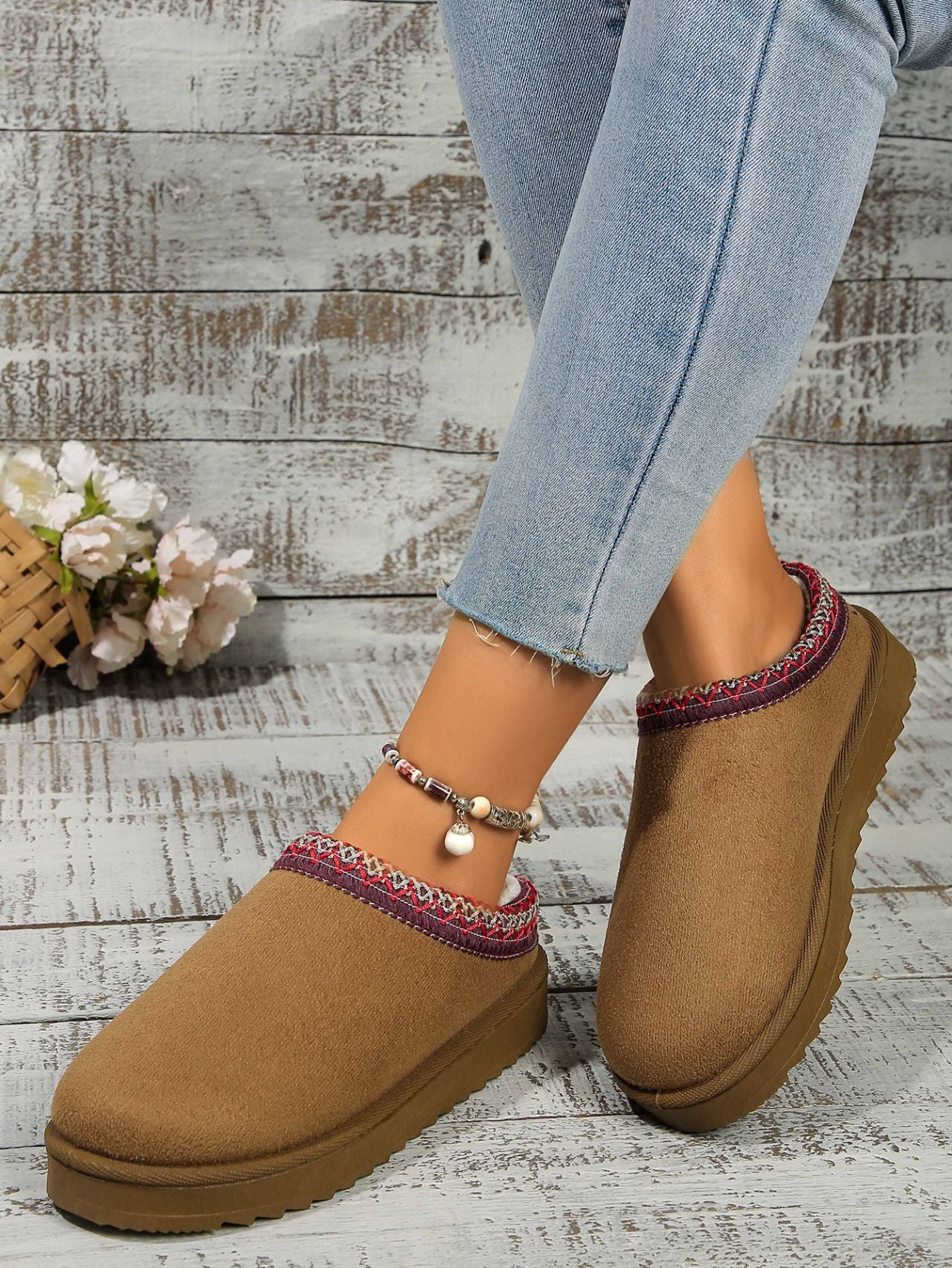 Round Toe Platform Slippers - The Daily Makeover