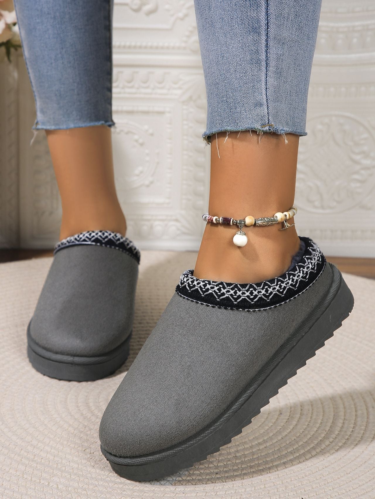 Round Toe Platform Slippers - The Daily Makeover