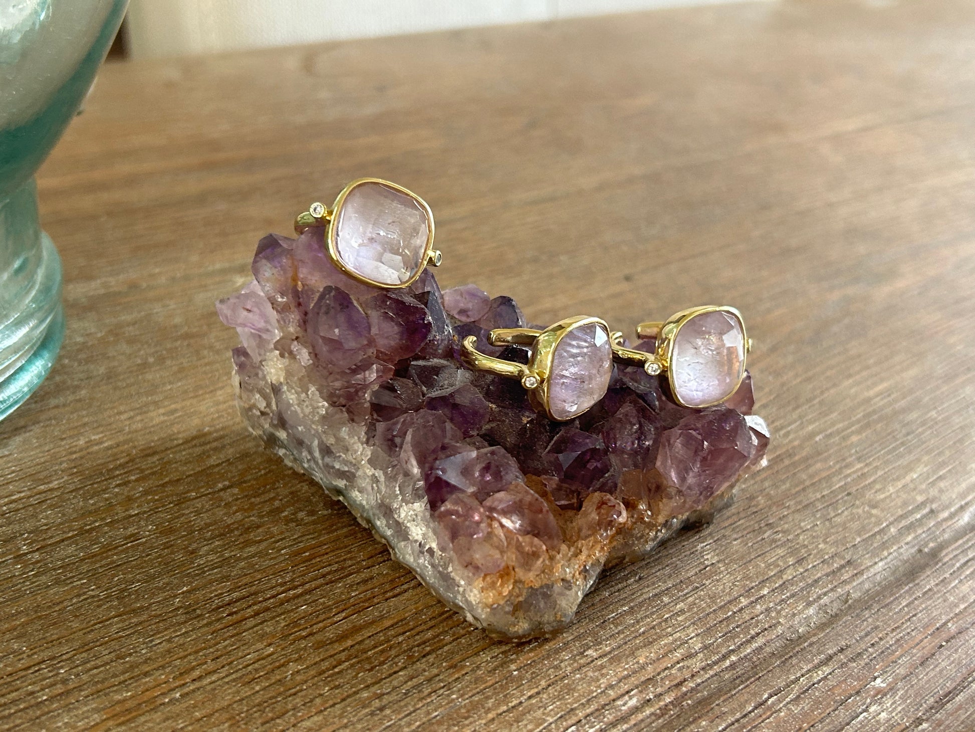 The Manifestor Ring - The Daily Makeover