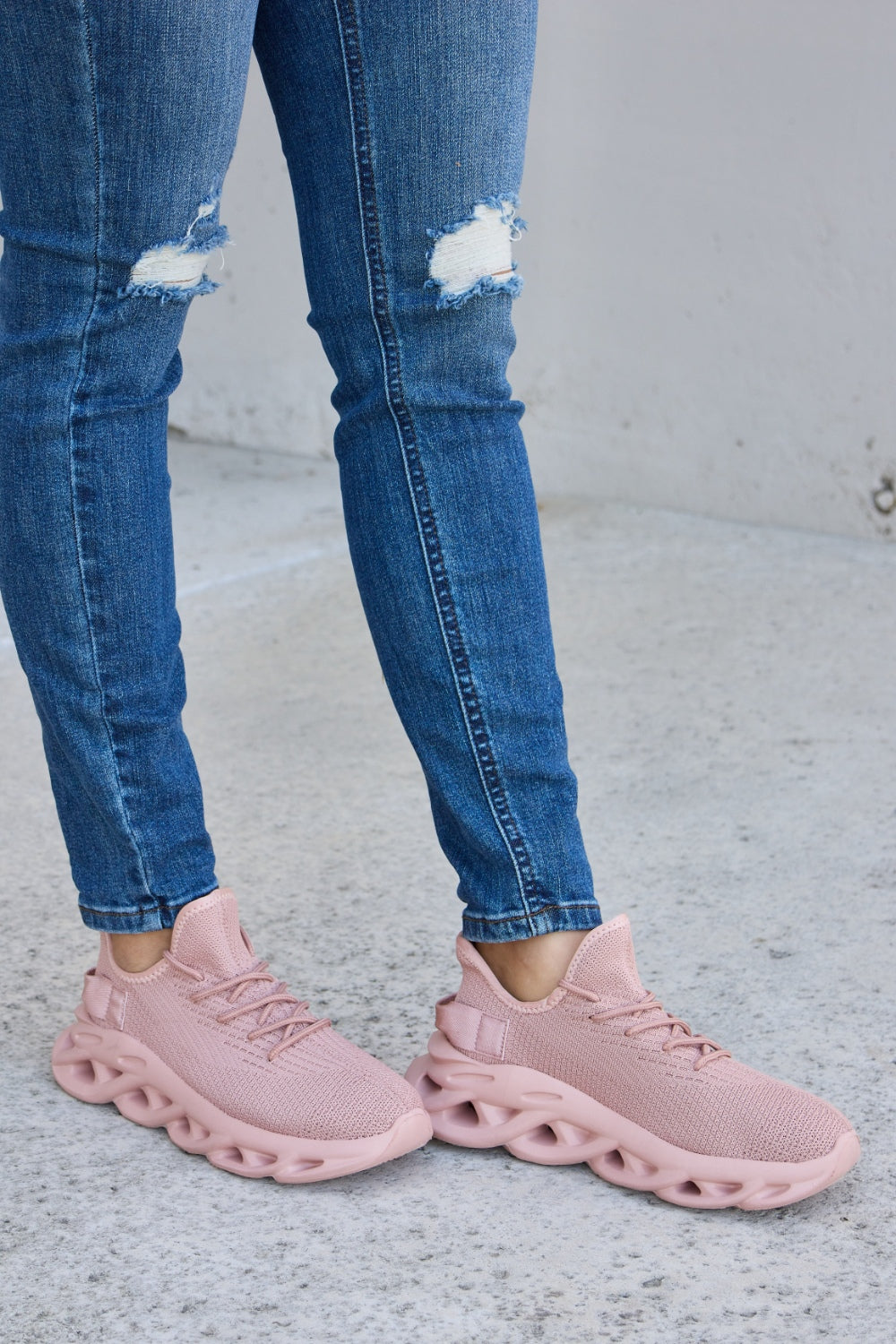 Forever Link Mesh Breathable Platform Athletic Shoes - The Daily Makeover