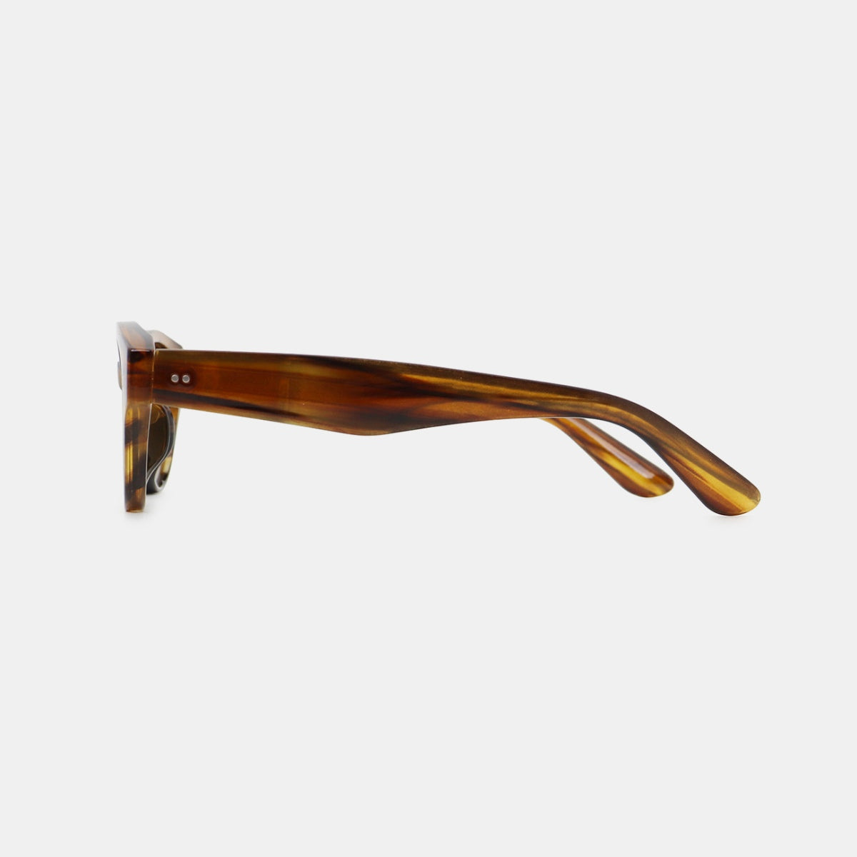 Polycarbonate Frame Cat-Eye Sunglasses - The Daily Makeover
