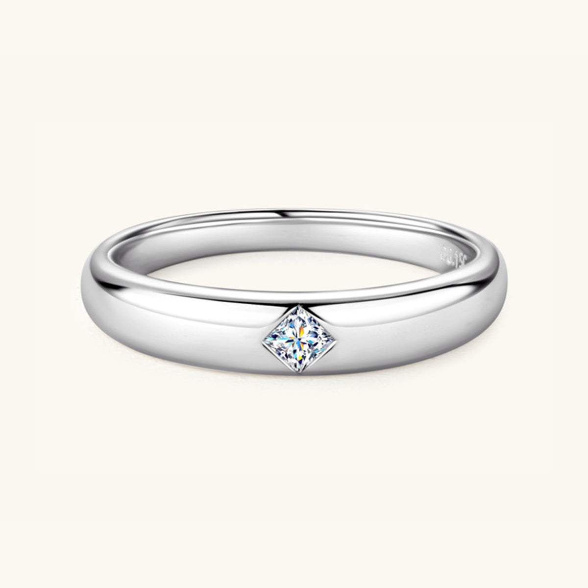 Halo Signature Ring - The Daily Makeover