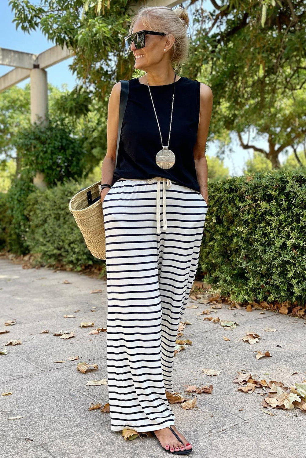 White Striped Casual Drawstring Wide Leg Pants with Pockets - The Daily Makeover