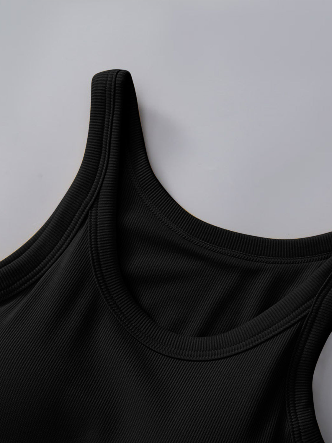 Round Neck Tank with Bra - The Daily Makeover
