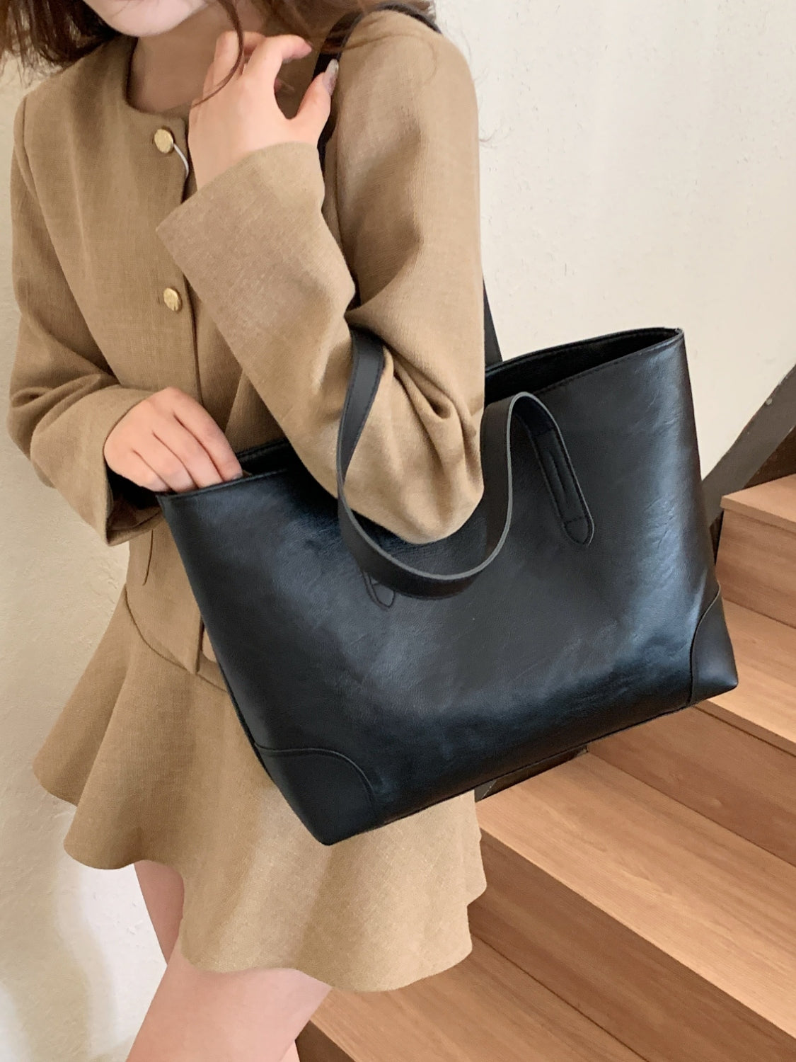 PU Leather Medium Tote Bag - The Daily Makeover