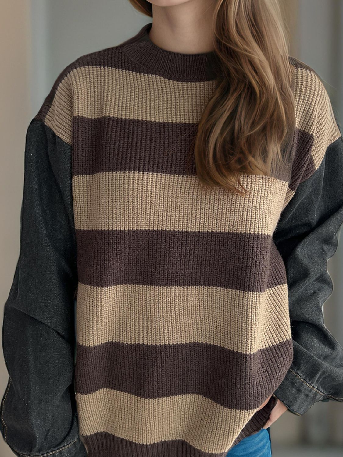 Contrast Round Neck Long Sleeve Sweater - The Daily Makeover