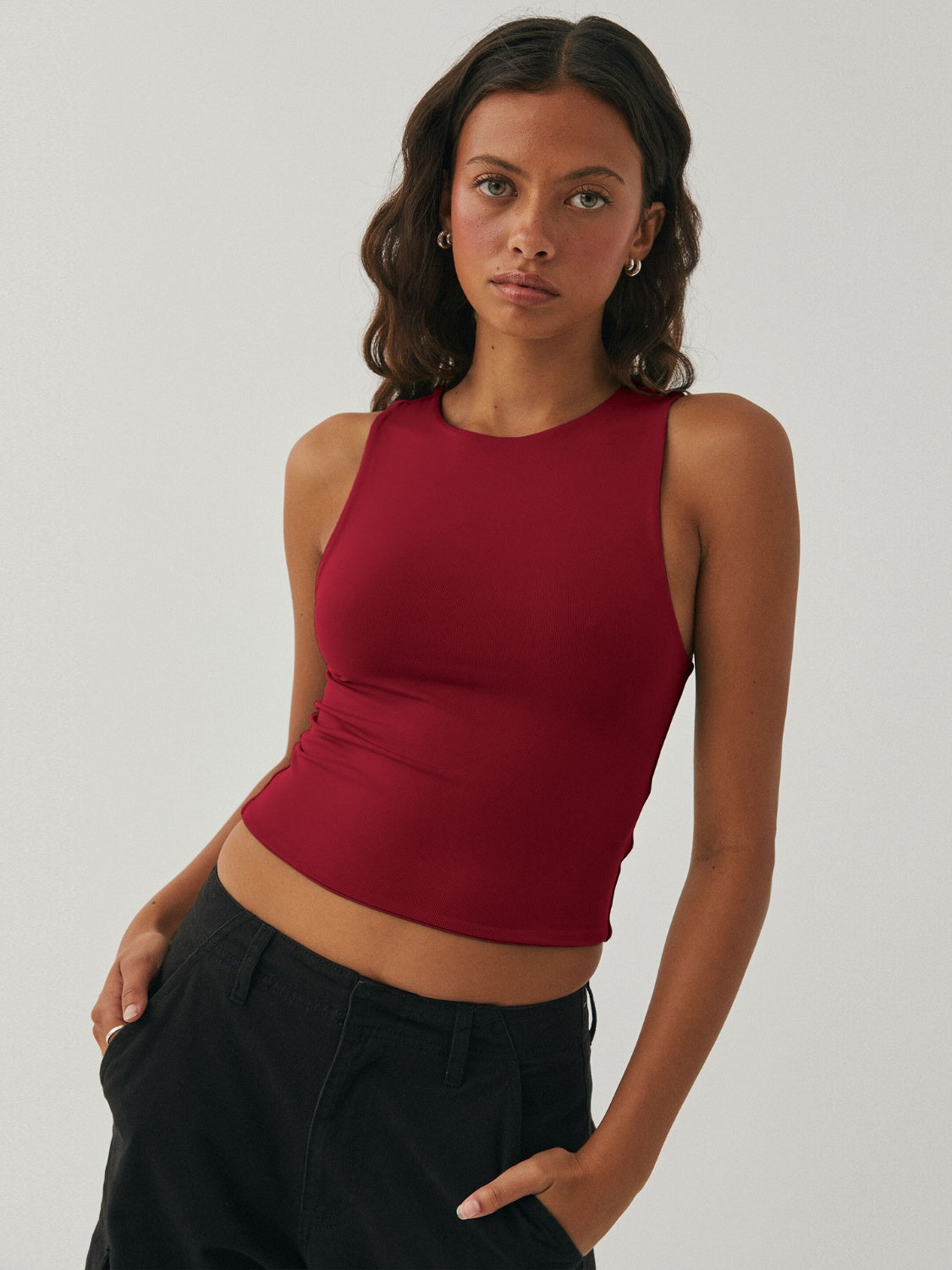 Round Neck Cropped Tank - The Daily Makeover